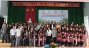 Các đại biểu tham dự Hội nghị chụp hình lưu niệm