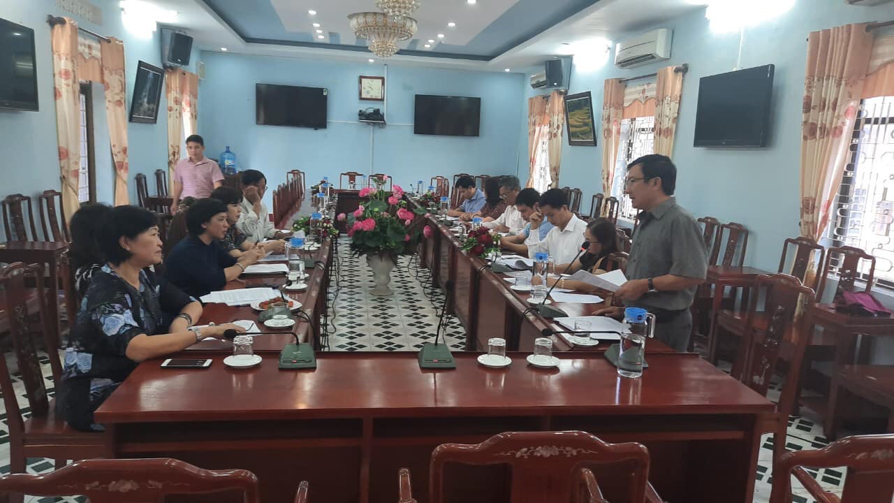 Cuộc họp thông qua nội dung dự án chuyển giao kỹ thuật trồng cây thuốc bản địa Chè Dây cho đồng bào dân tộc thiểu số tại xã An Toàn