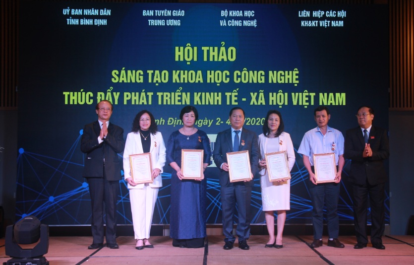 hoi thao sang tao 3