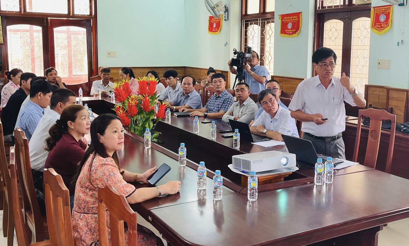 Quang cảnh buổi tọa đàm