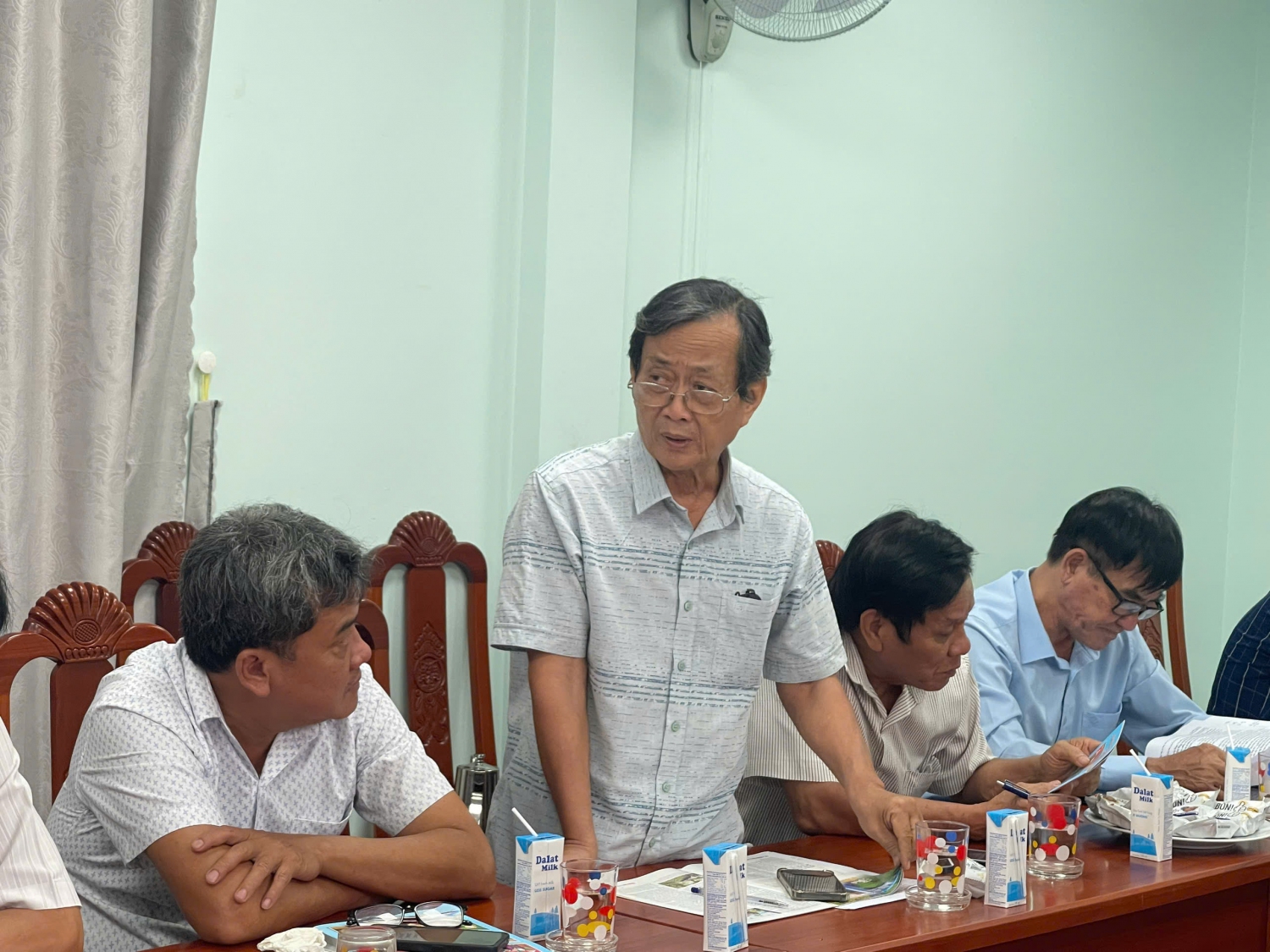hoi nghi ban chap hanh 4