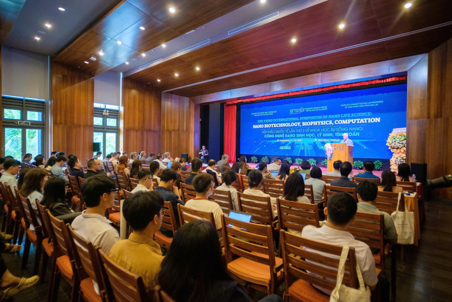 Quang cảnh Hội thảo