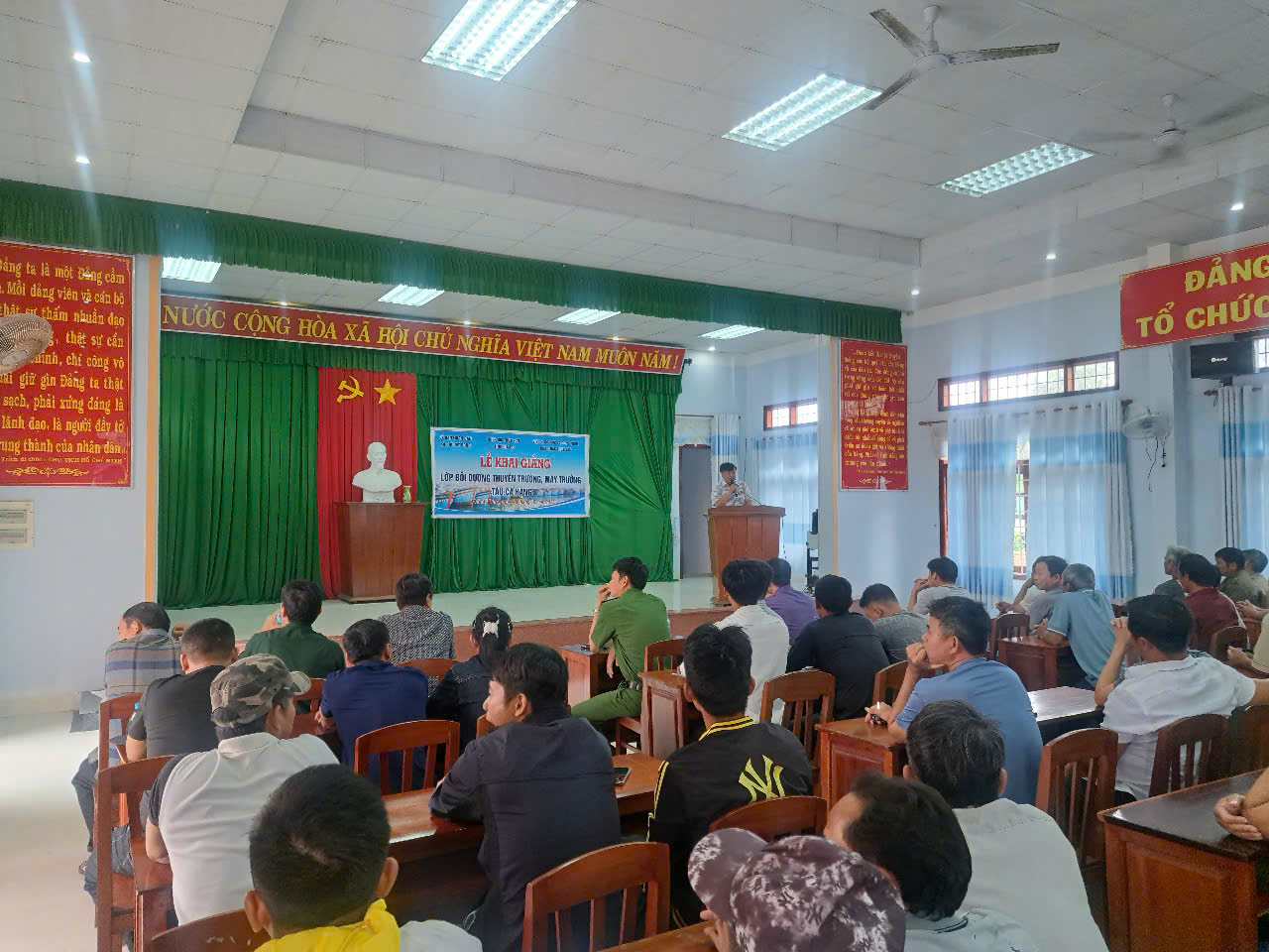 Quang cảnh lớp bồi dưỡng