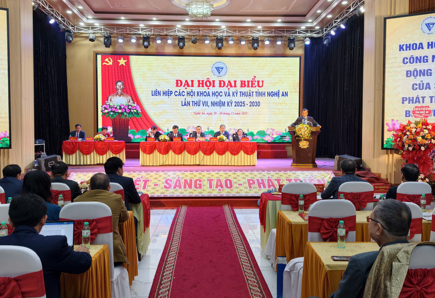 Quang cảnh Đại hội