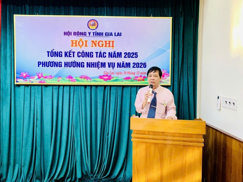hoi dong y 1