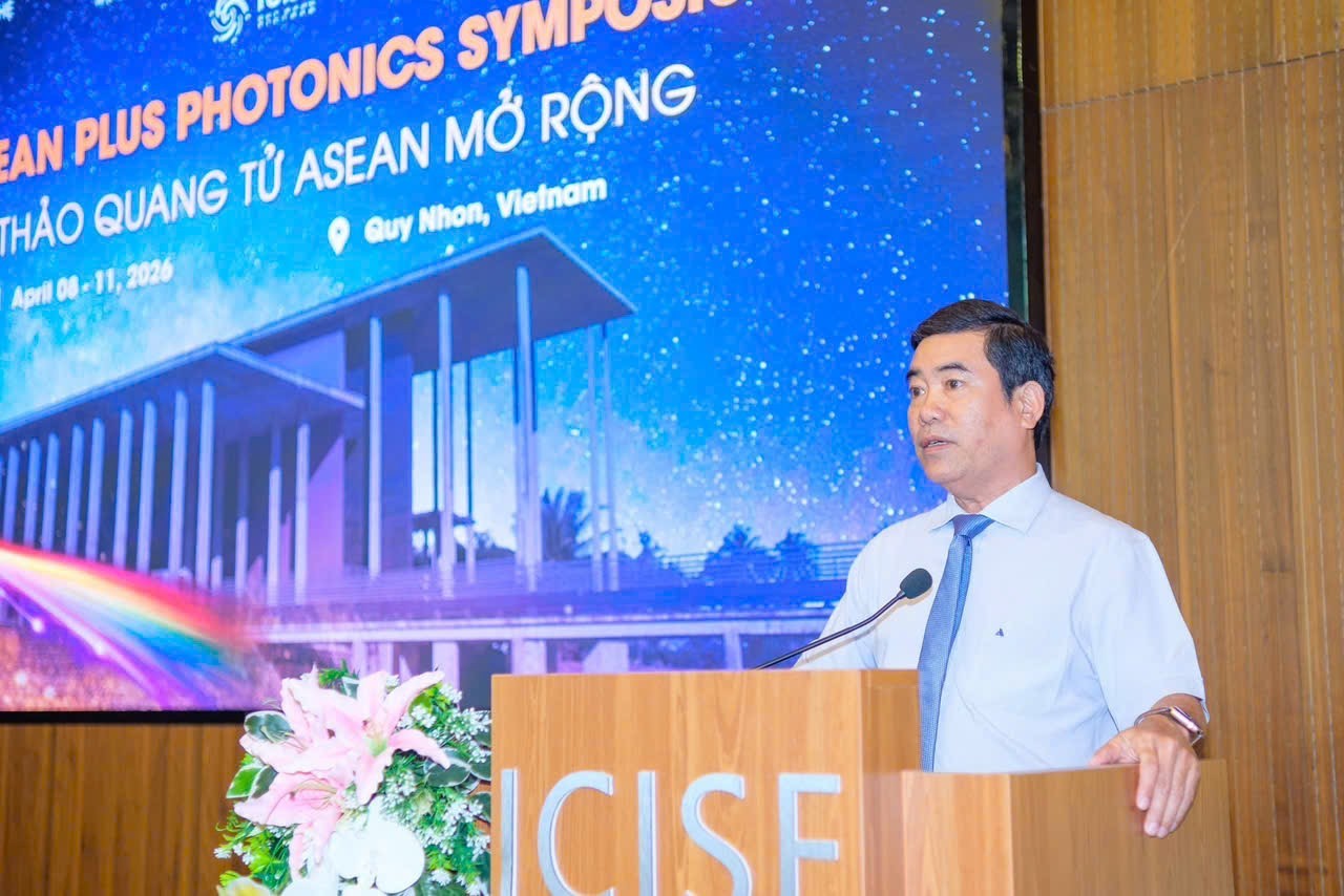 TS. Nguyễn Hữu Hà – Phó Giám đốc Sở Khoa học và công nghệ phát biểu Khai mạc Hội thảo