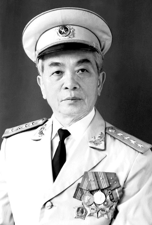 Đại tướng Võ Nguyên Giáp - người “Anh Cả” của Quân đội nhân dân Việt Nam. Ảnh T.L